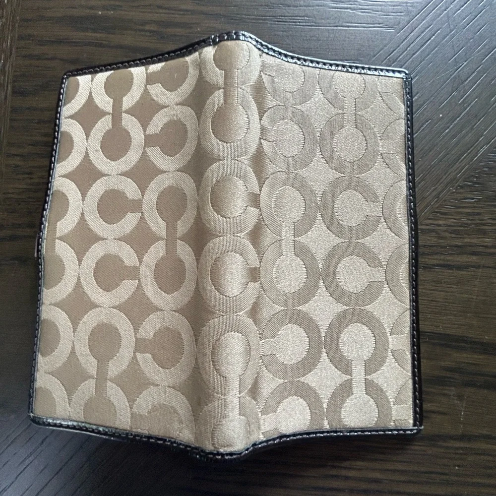 Coach Madison Signature Vintage Canvas Wallet and Checkbook Set - Picture 12 of 13